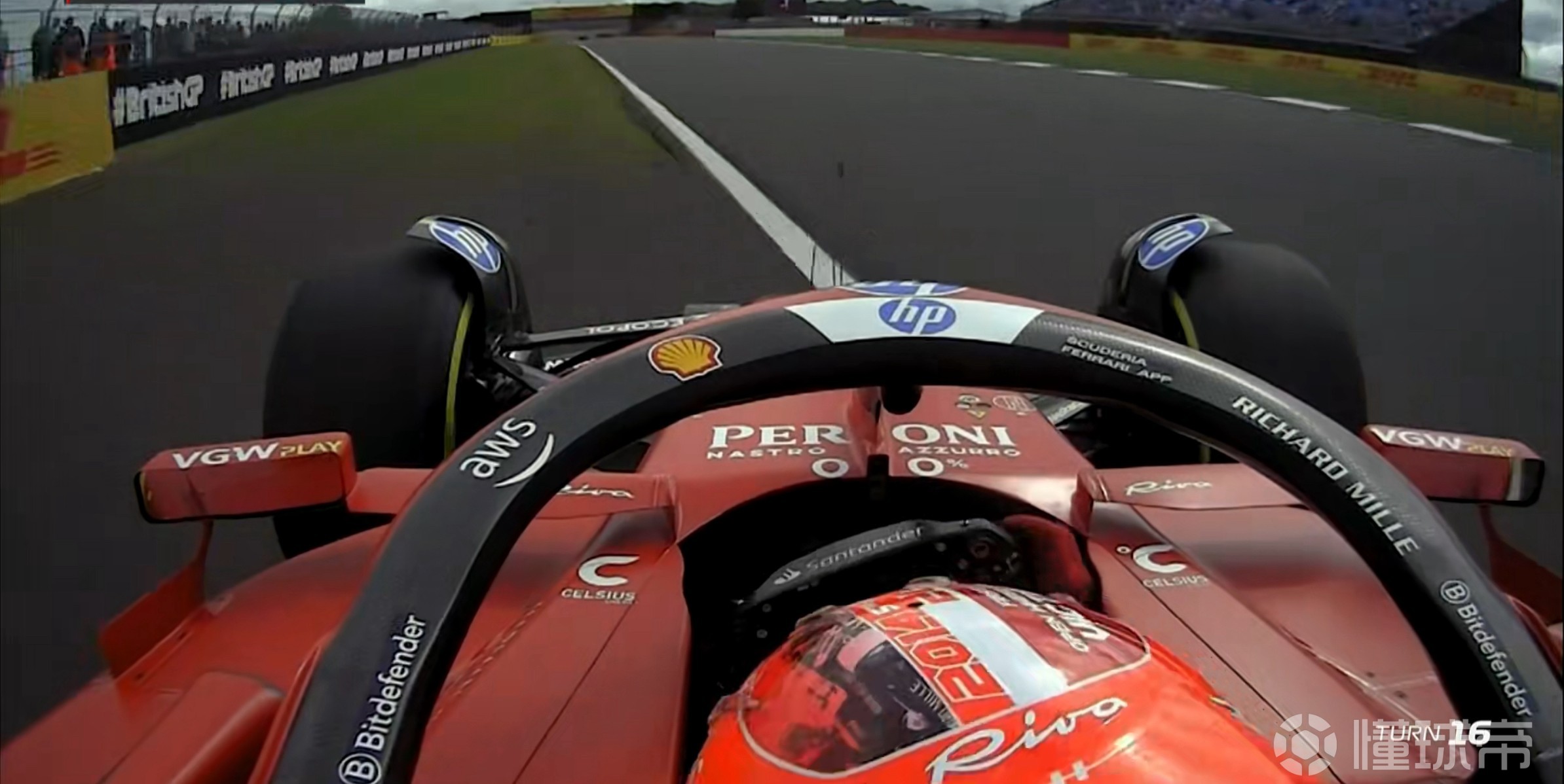 雷诺车队横扫索伯车队，佩雷兹统治全场