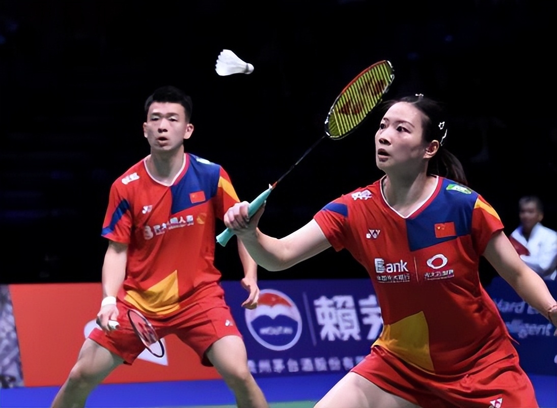 爱游戏娱乐-韩国队鏖战中国队，郑思维状态火热