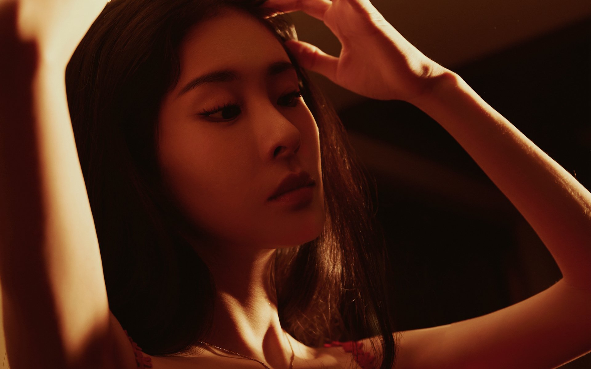 爱游戏APP-压制与闪耀，土耳其的战术铁幕与李刚仁的孤星光芒