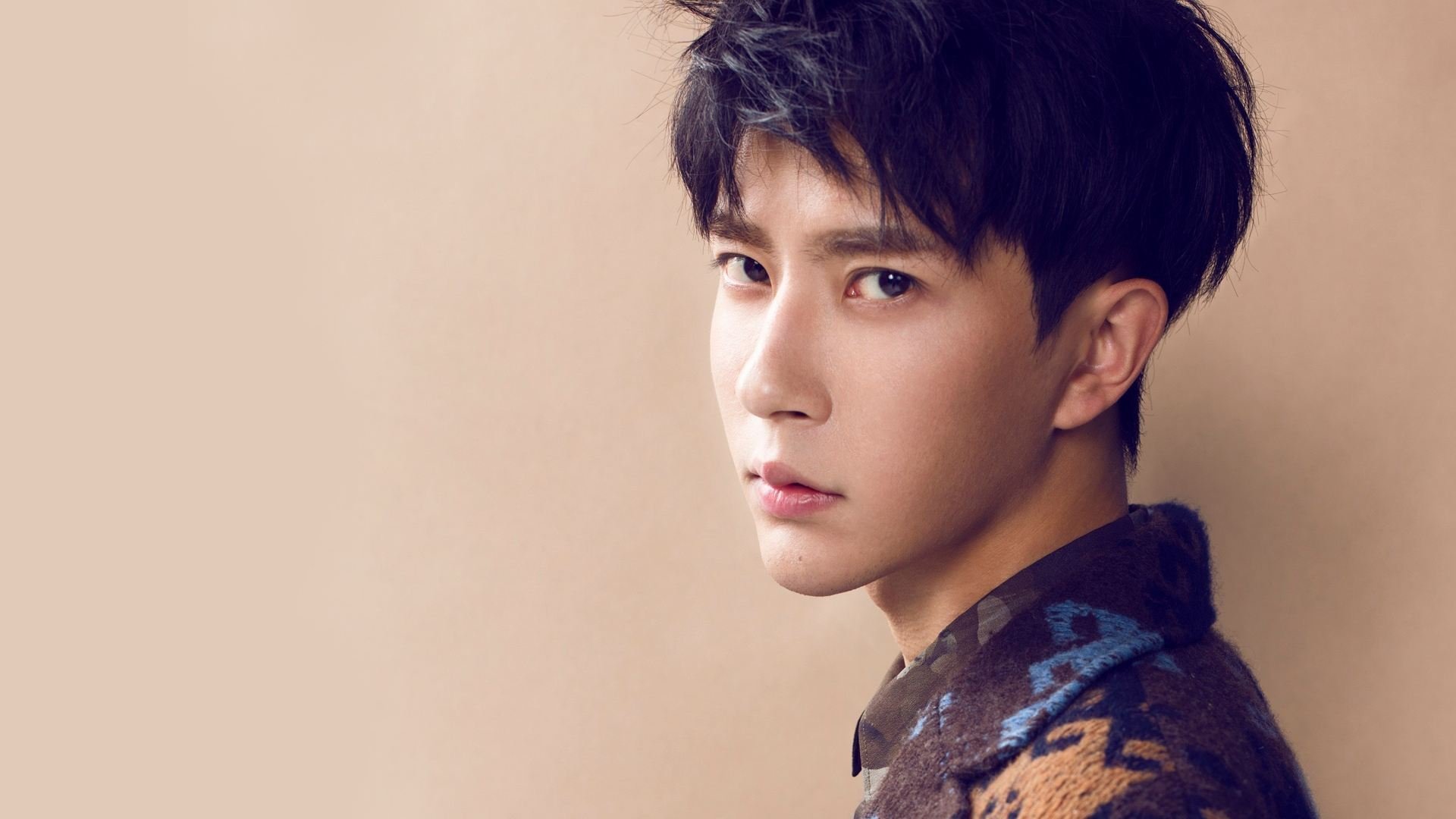 爱游戏体育-但丁与哥白尼的十字路口，当佛罗伦萨的意志碾过波兰的星辰