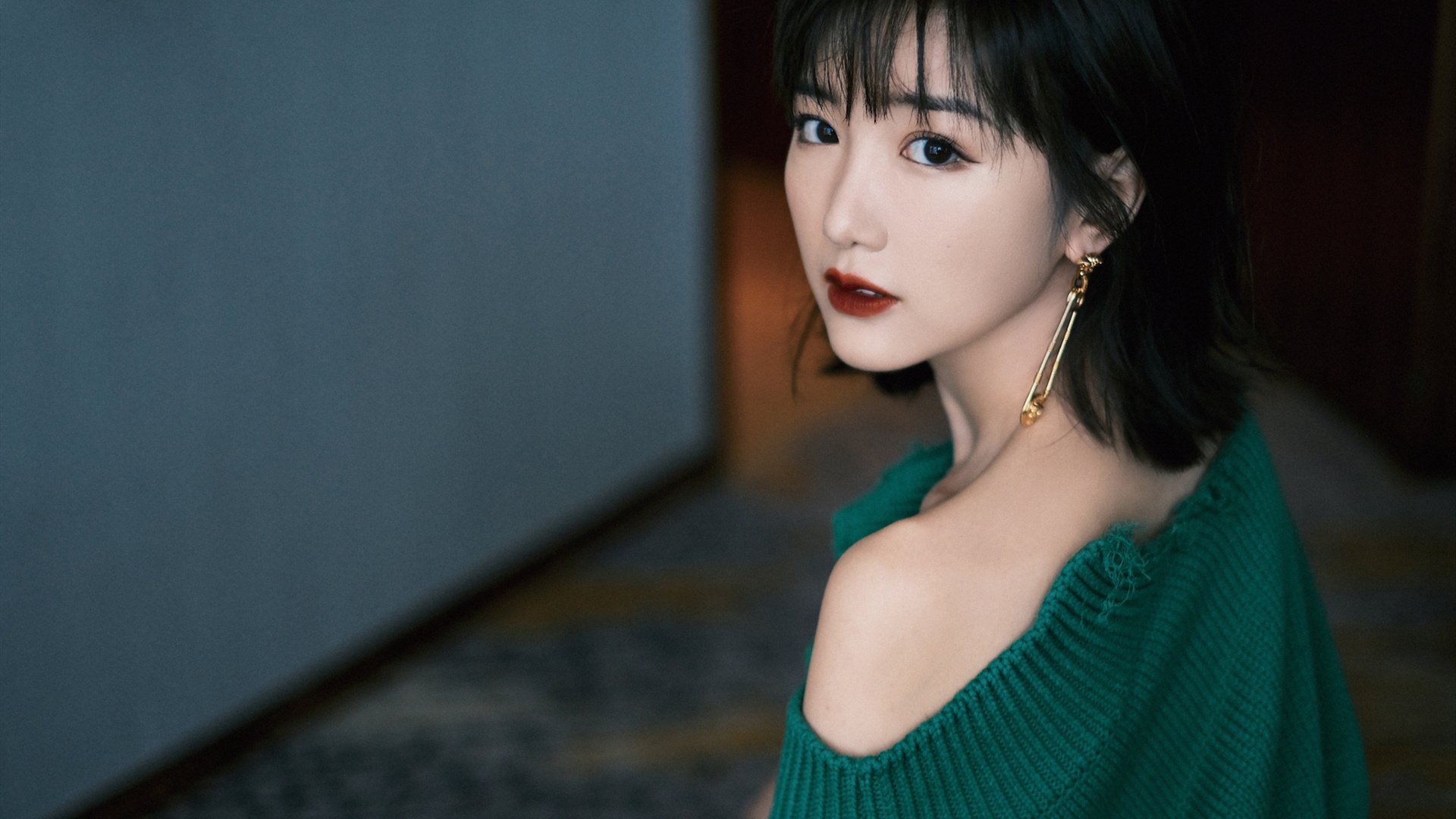 爱游戏tv-冰封巨塔与焚城烈焰—切特·霍姆格伦的东决觉醒之夜