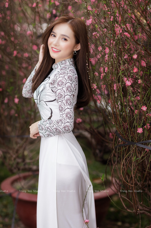 爱游戏入口-铁闸穿云箭，若日尼奥一锤定音，曼联决胜局击破韩国铁血防线